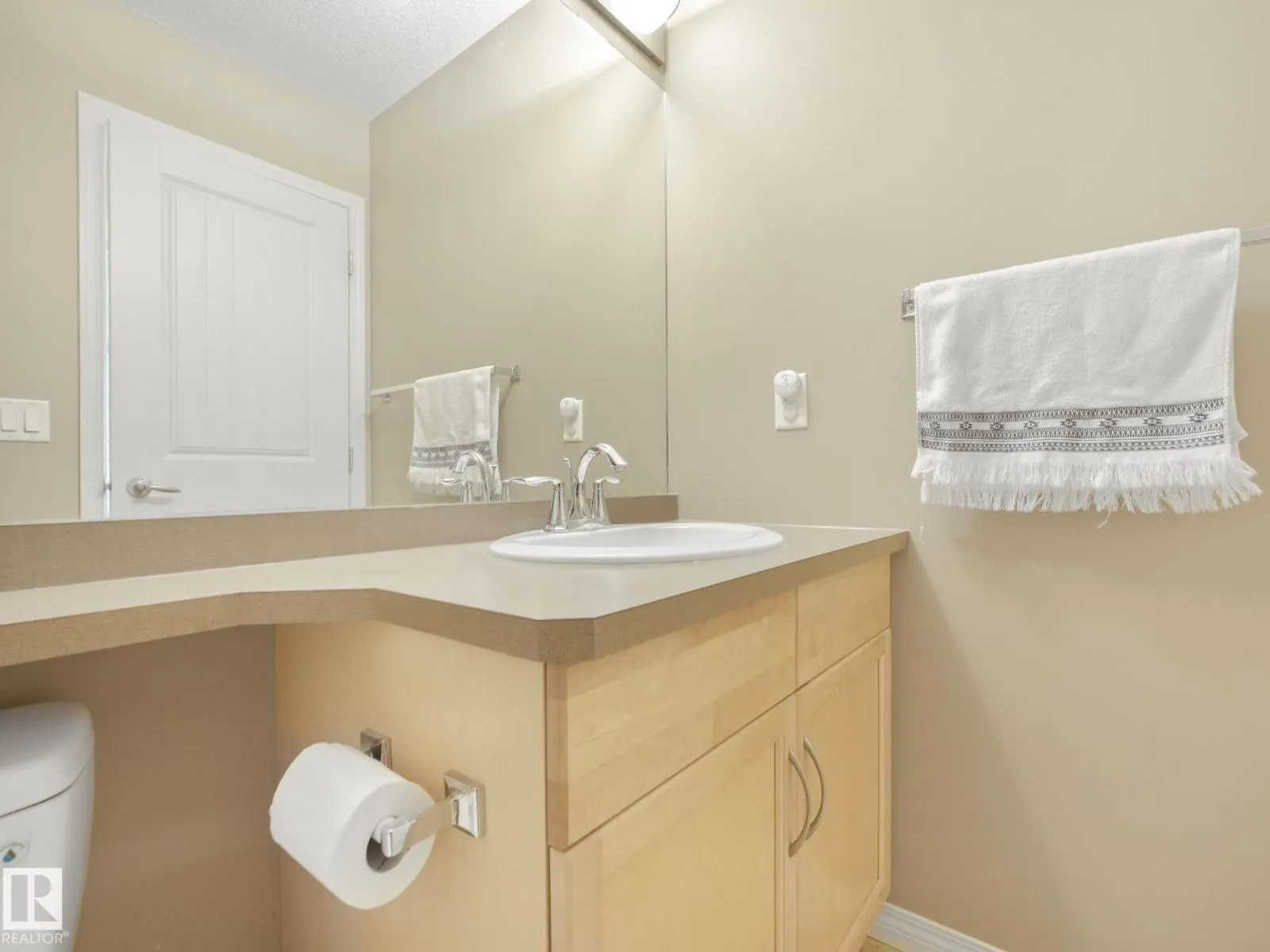 1250 McAllister WY SW