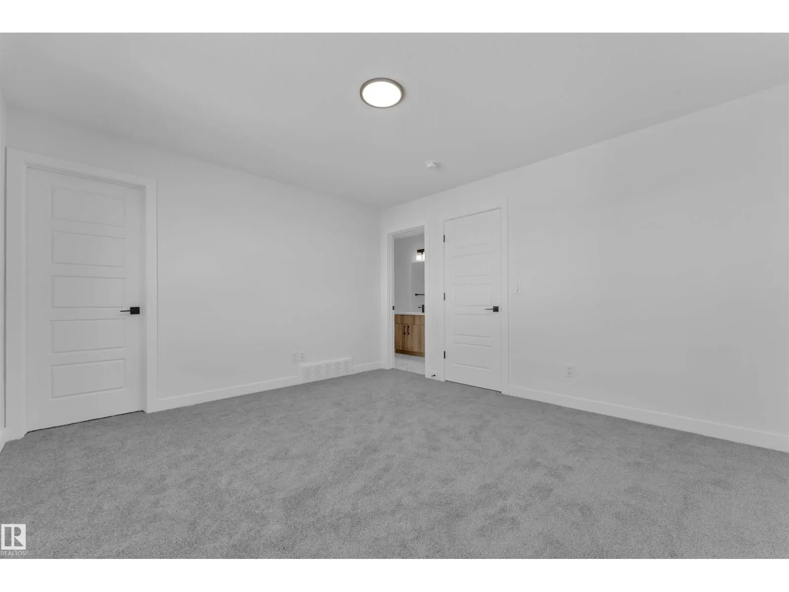 752 MATTSON DR SW