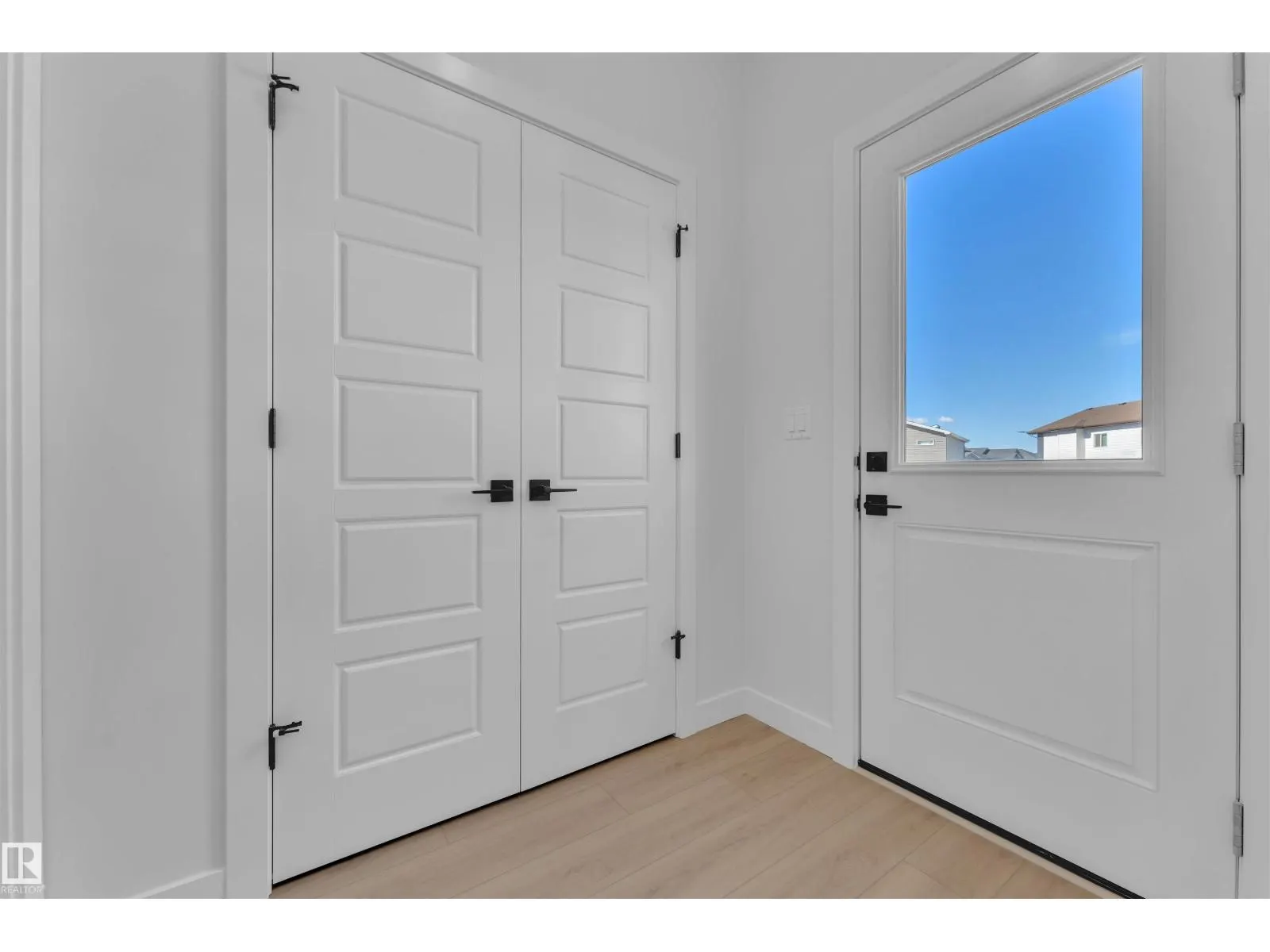 752 MATTSON DR SW