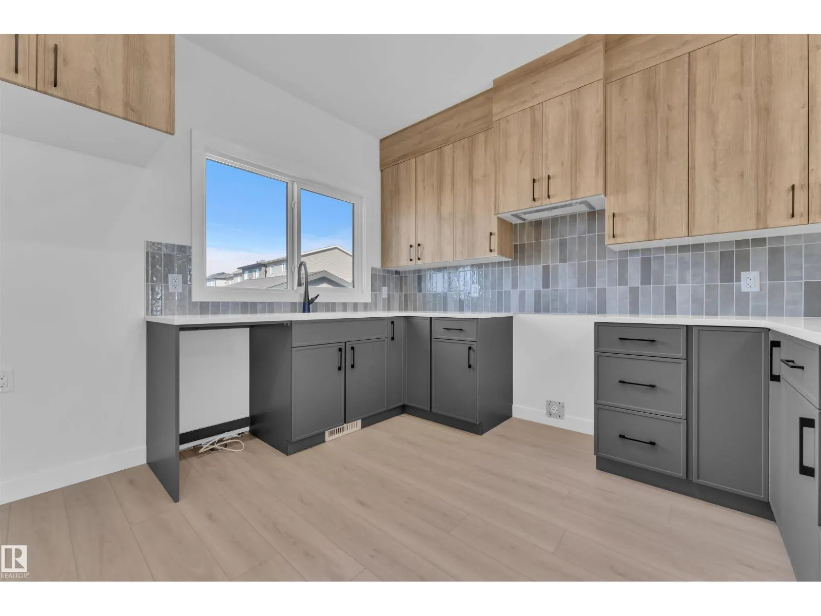 752 MATTSON DR SW