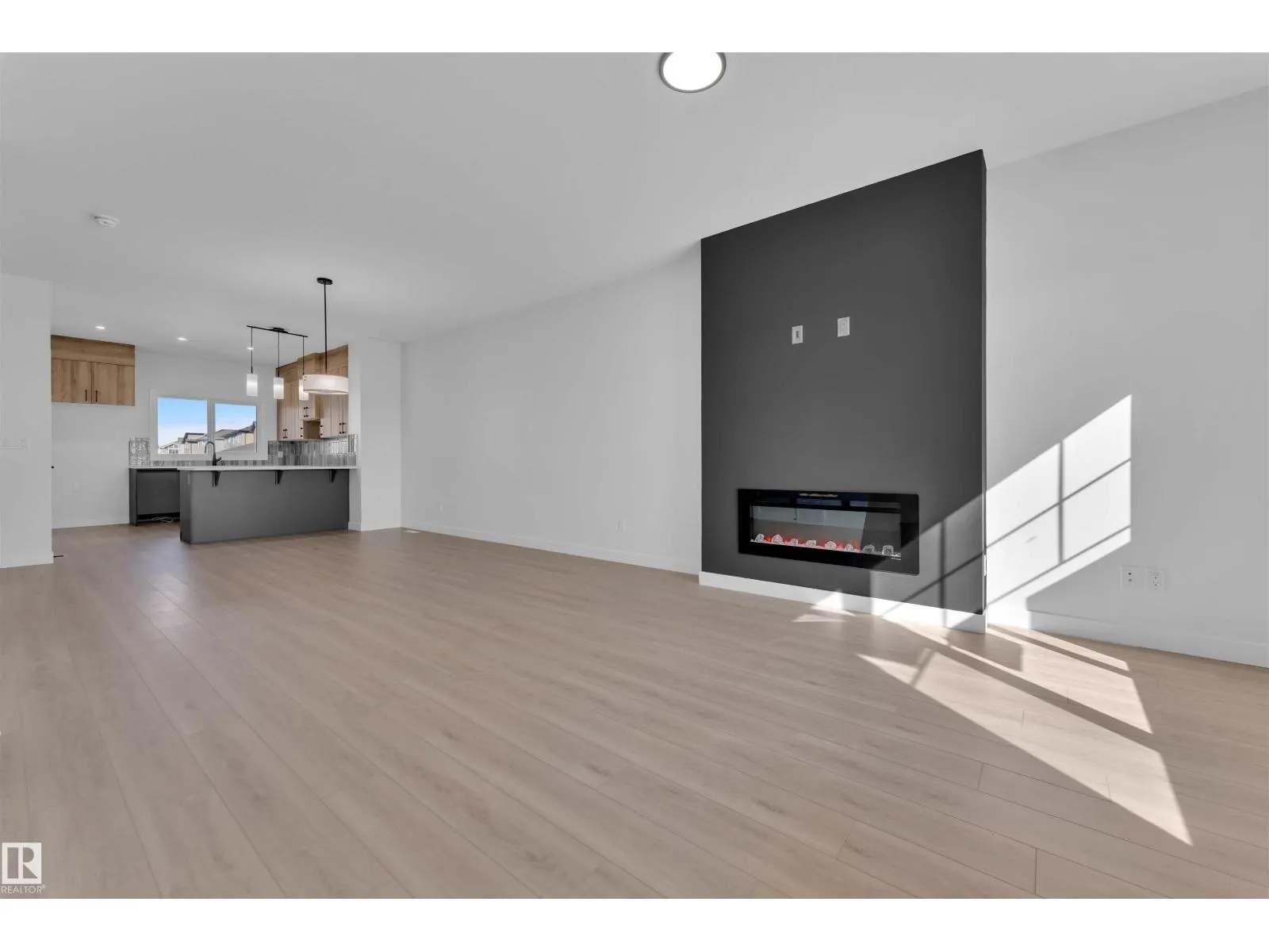 752 MATTSON DR SW