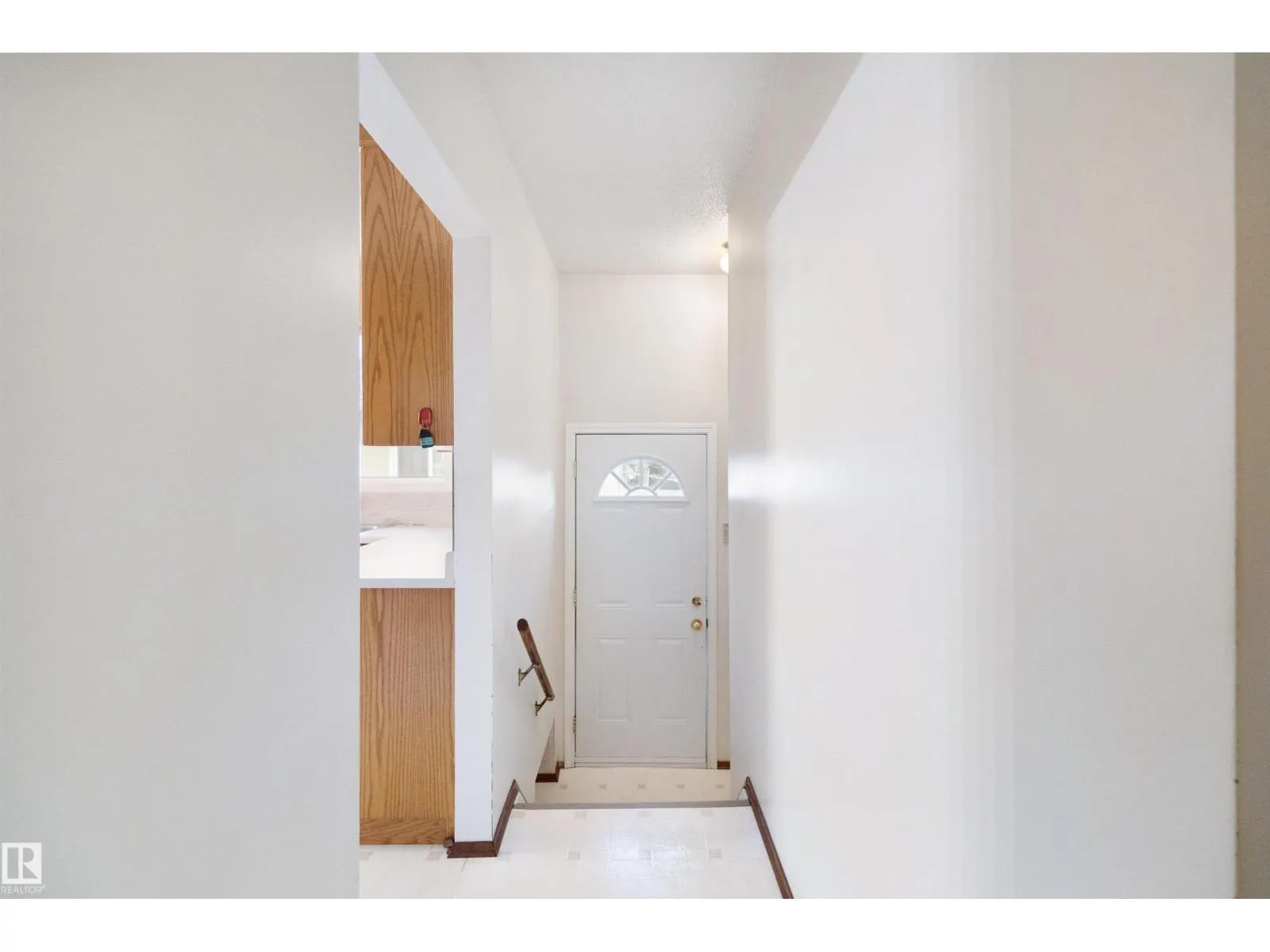 13015 81 ST NW