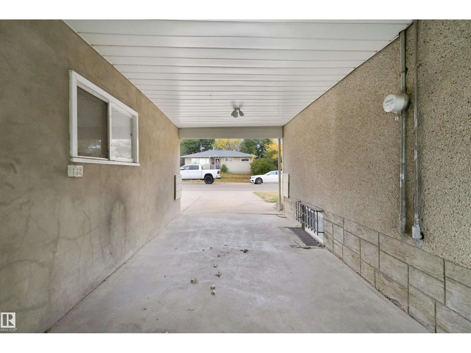 13015 81 ST NW