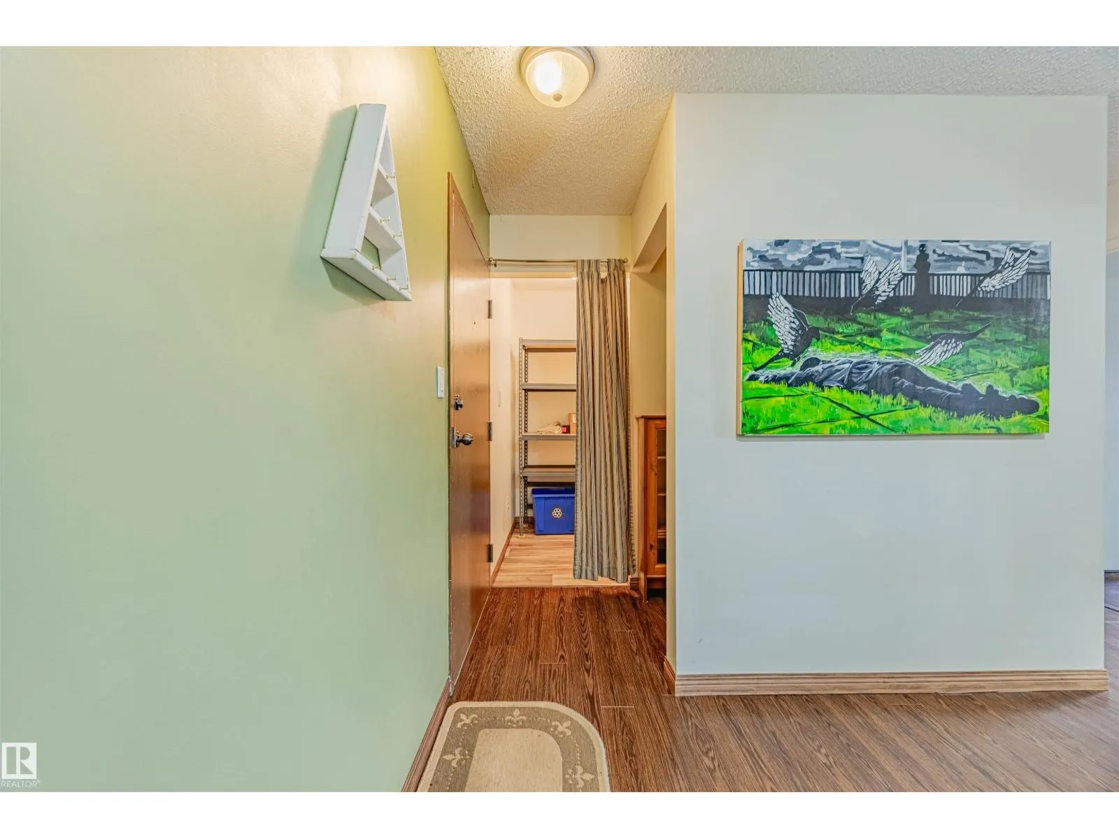 #366 10520 120 ST NW