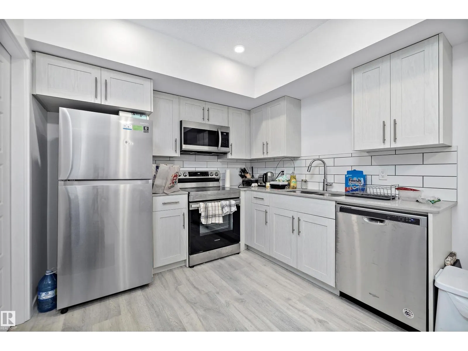 770 Orchards BV SW SW
