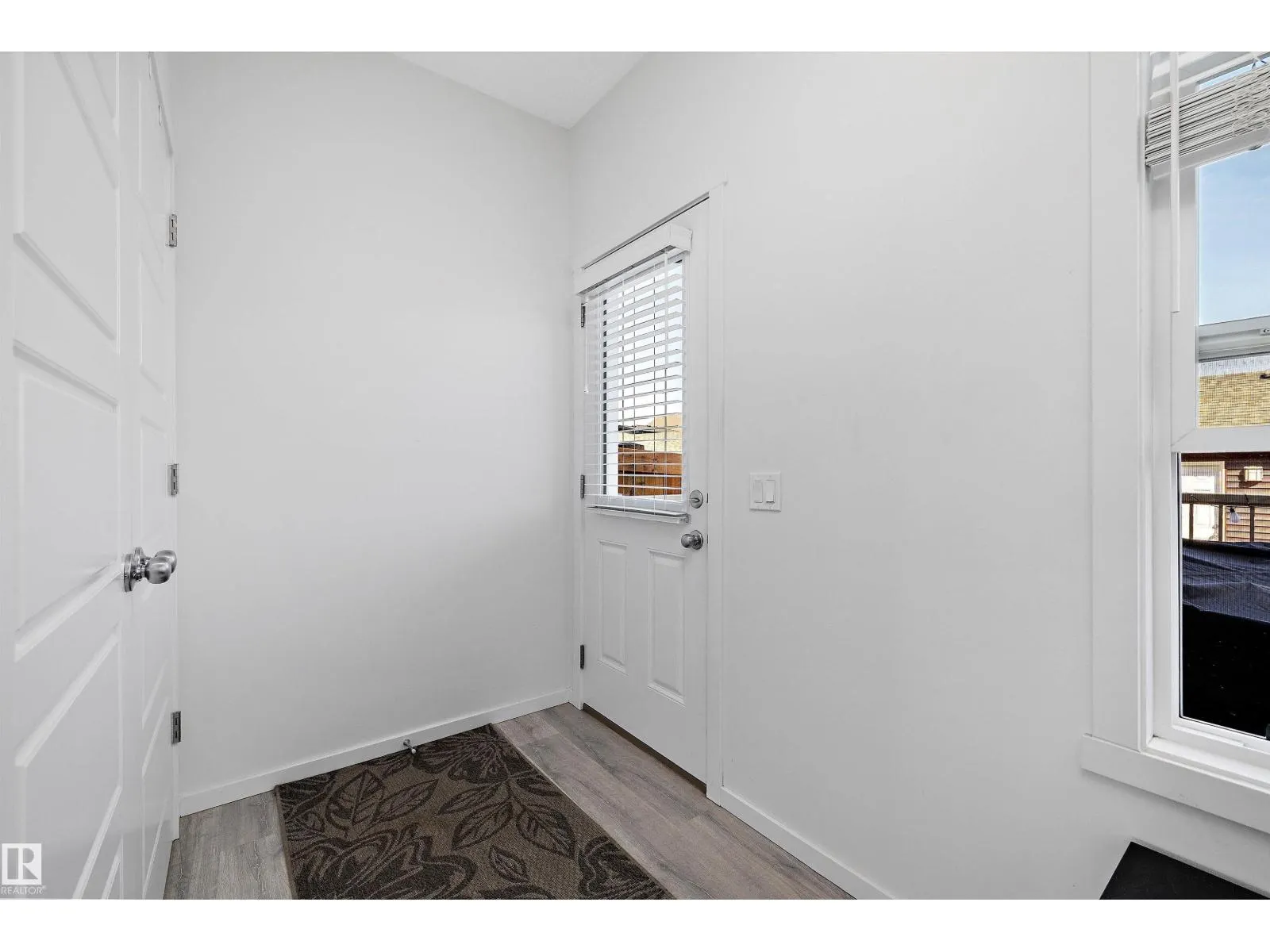 770 Orchards BV SW SW