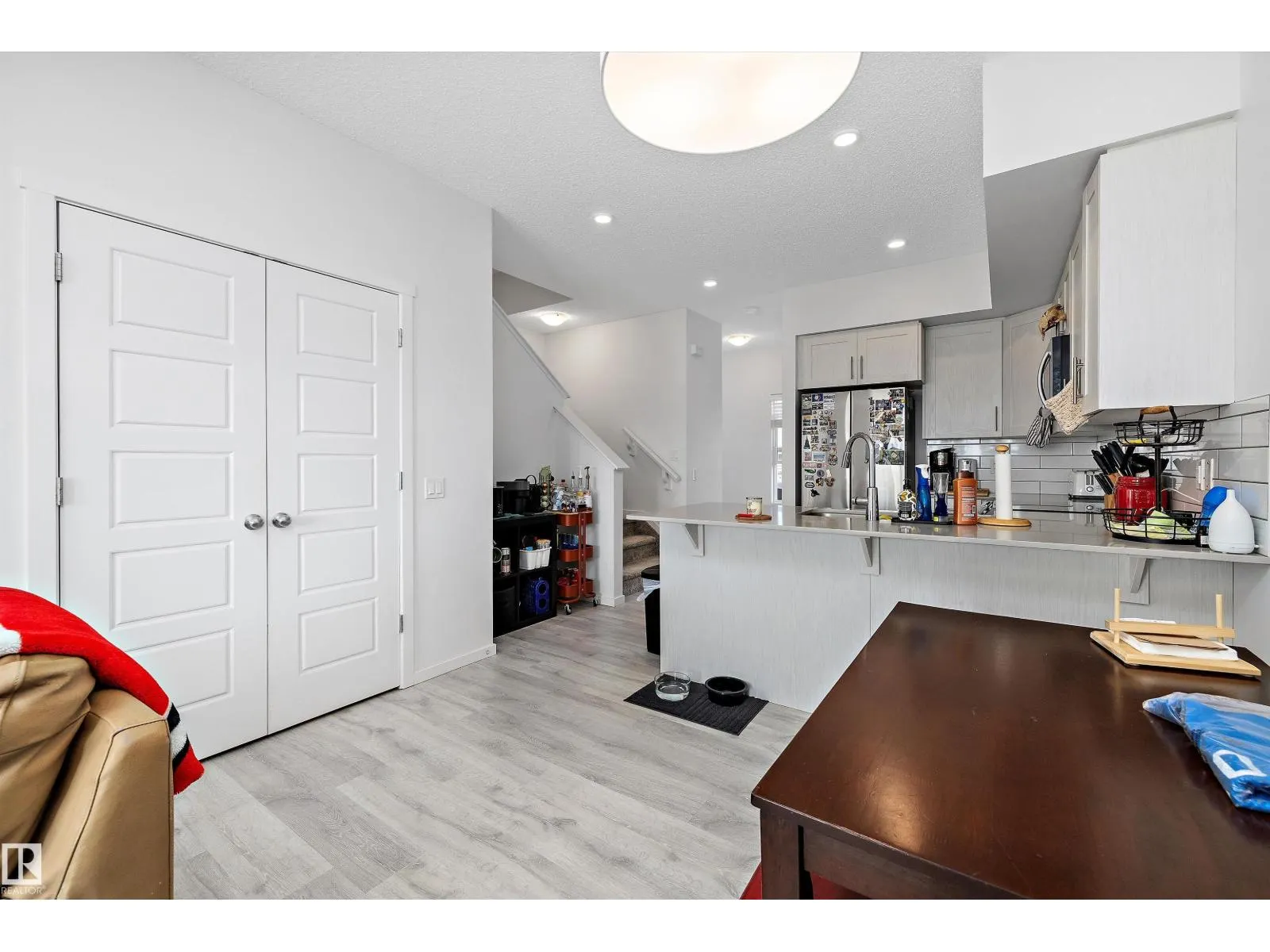 770 Orchards BV SW SW