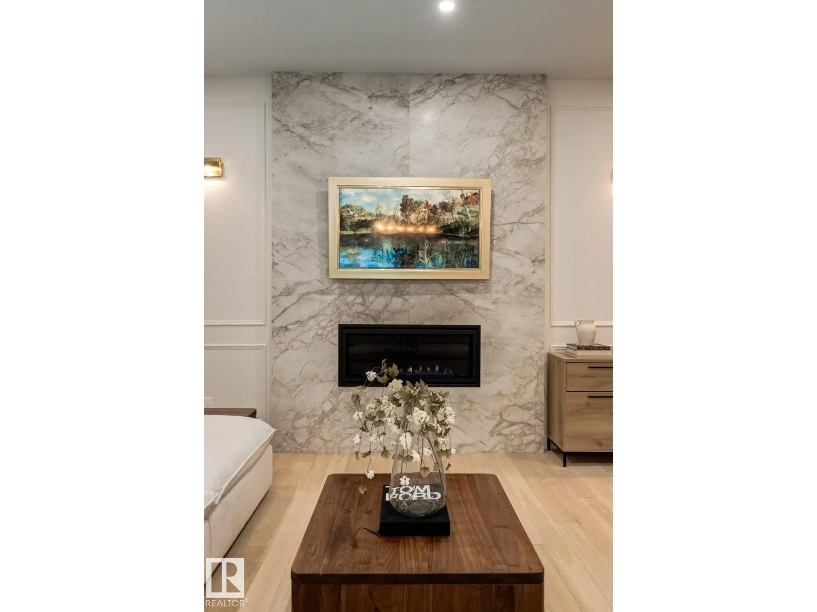 10979 122 ST NW