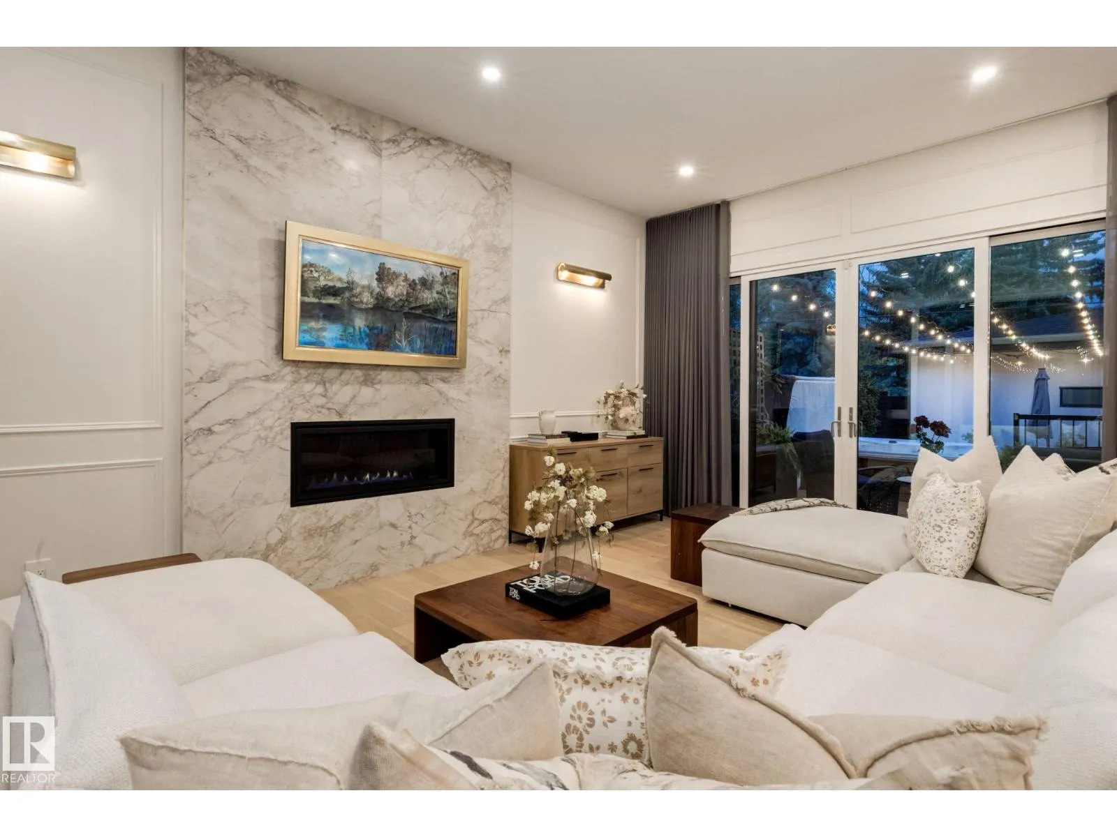 10979 122 ST NW