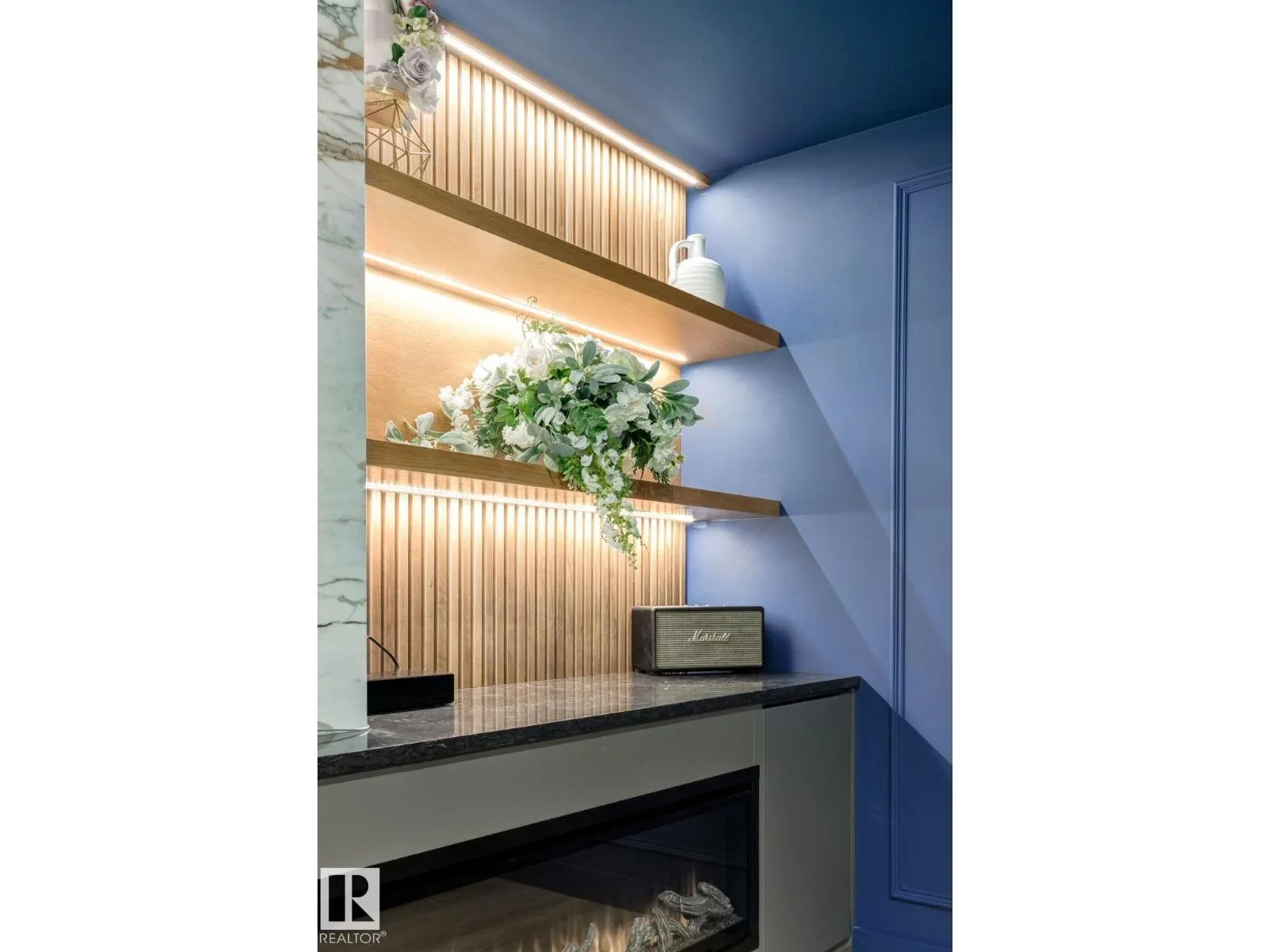 10979 122 ST NW