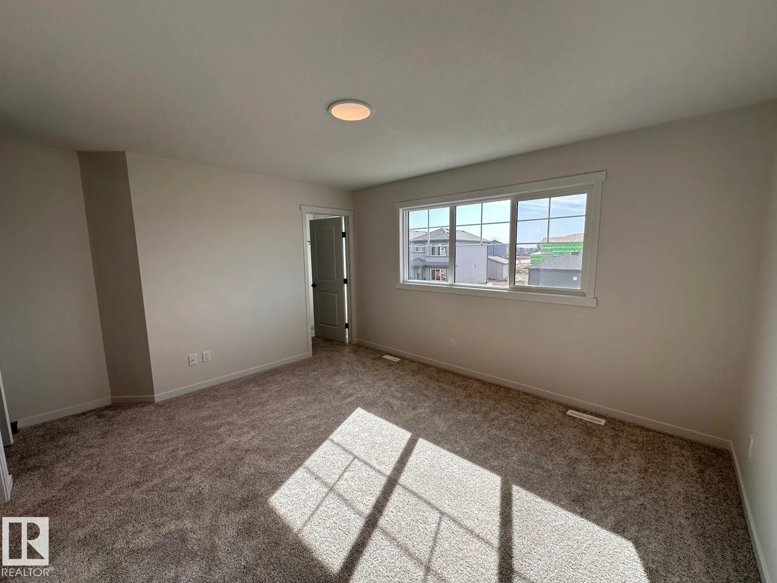 22612 88 AV NW