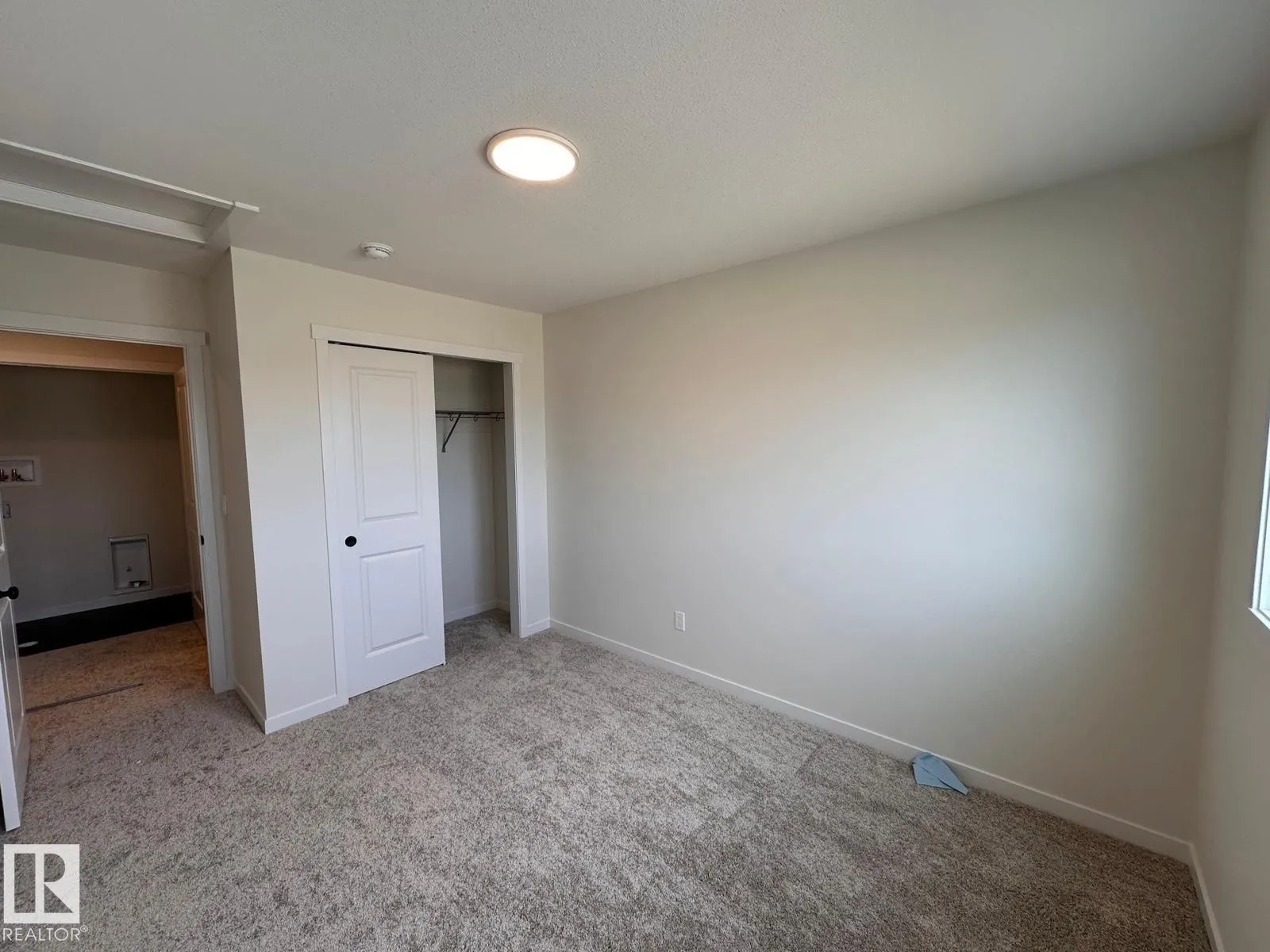 22612 88 AV NW