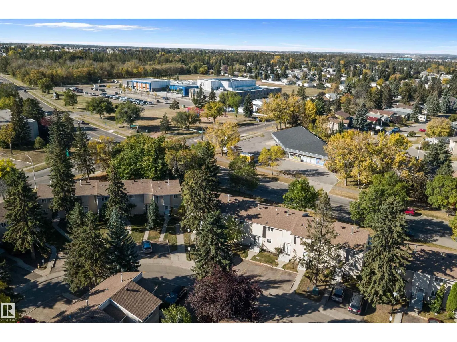 #143 87 BROOKWOOD DR