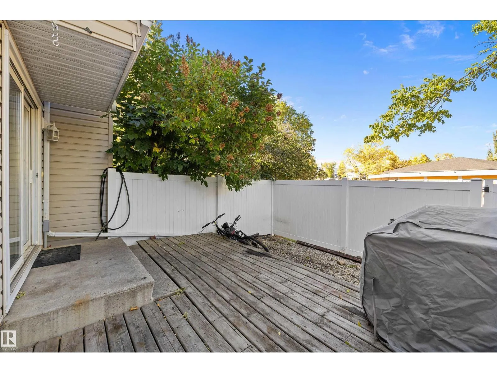 #143 87 BROOKWOOD DR