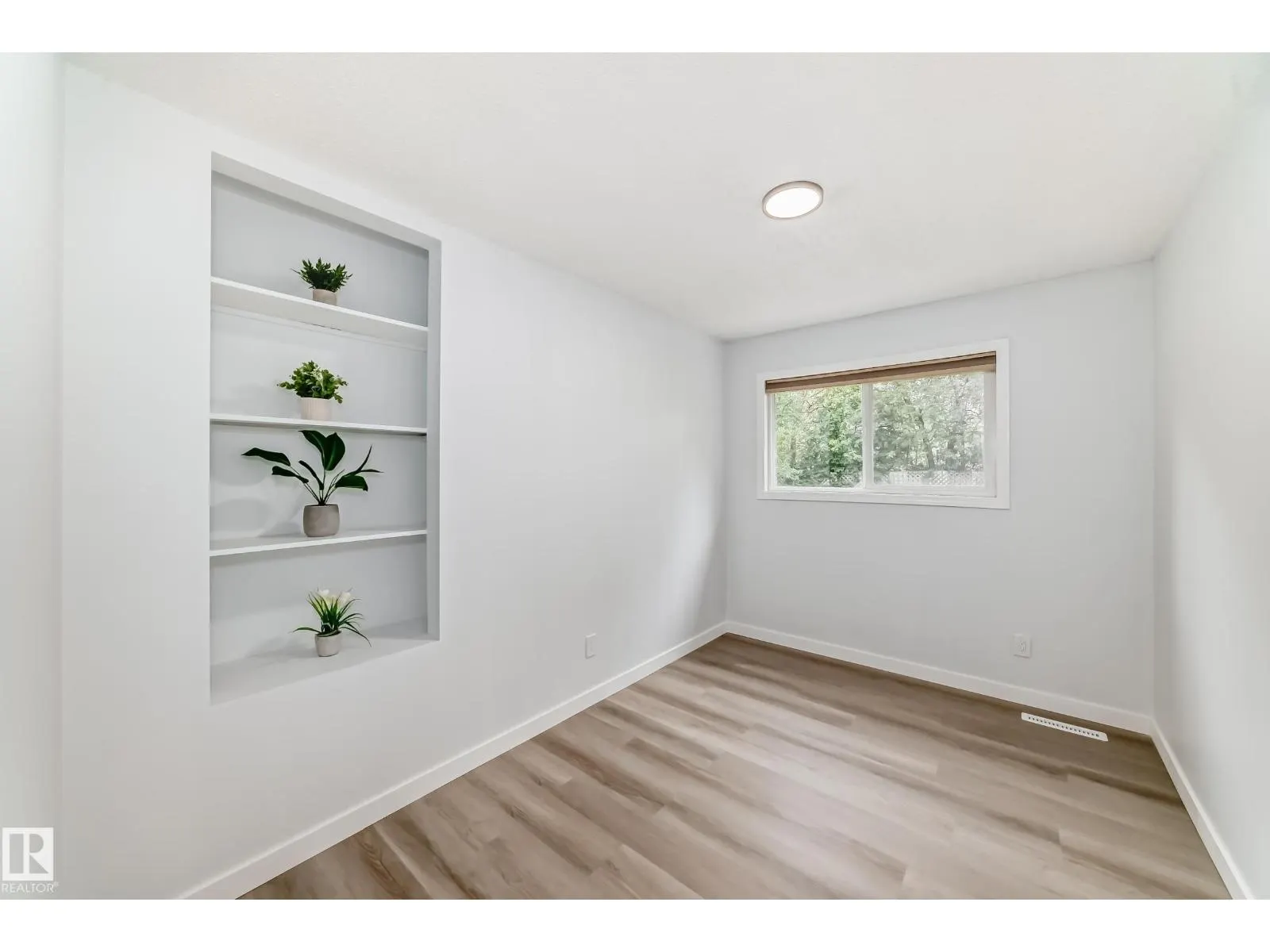 139 WILLOW ST