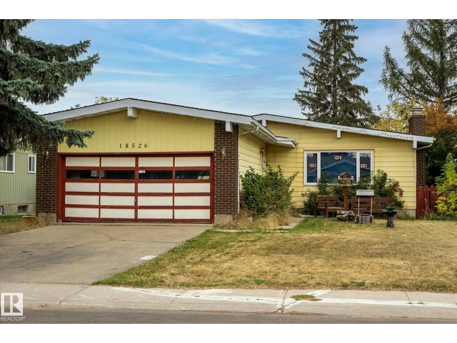 18526 86A AV NW