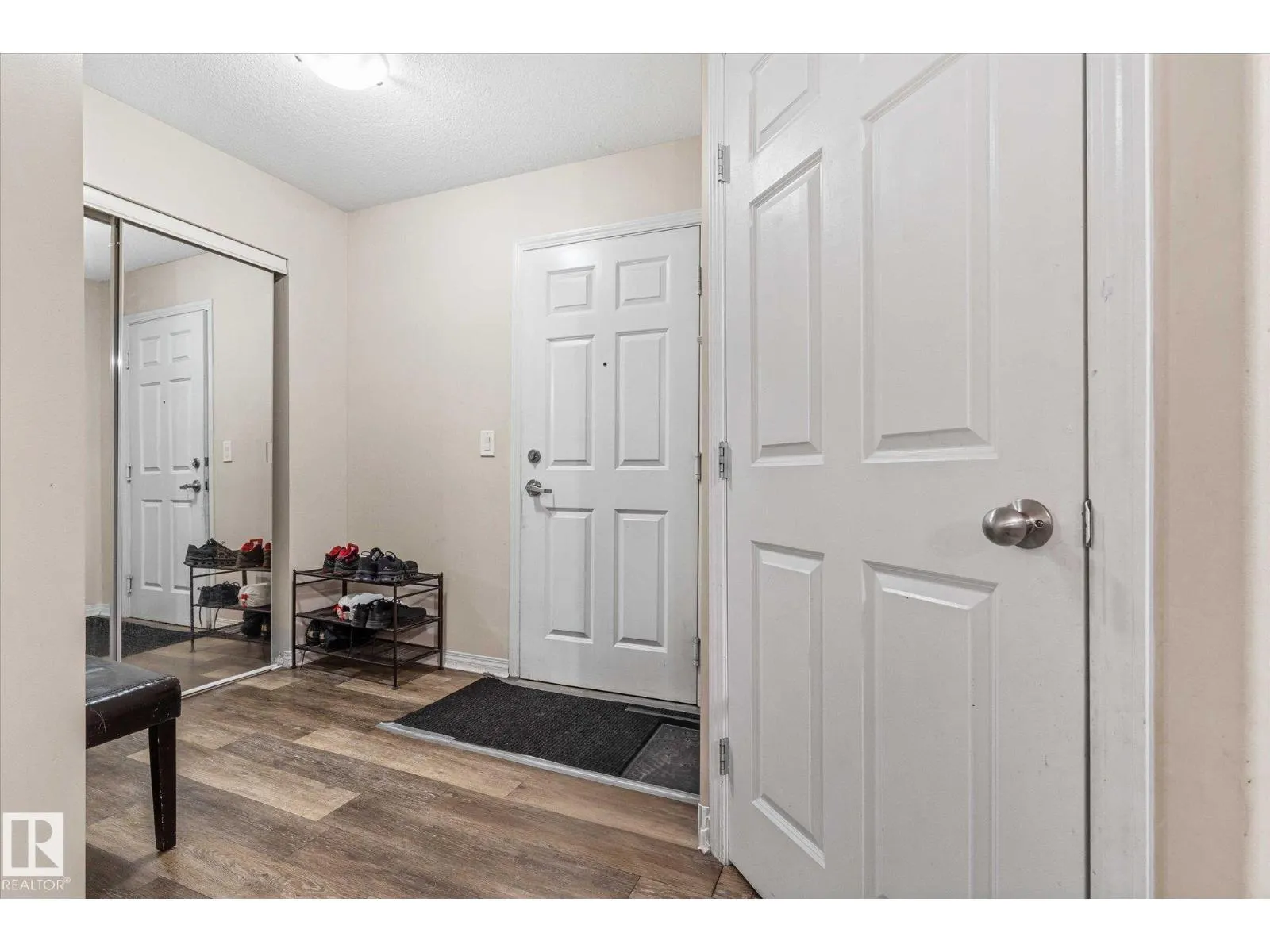 #112 9945 167 ST NW
