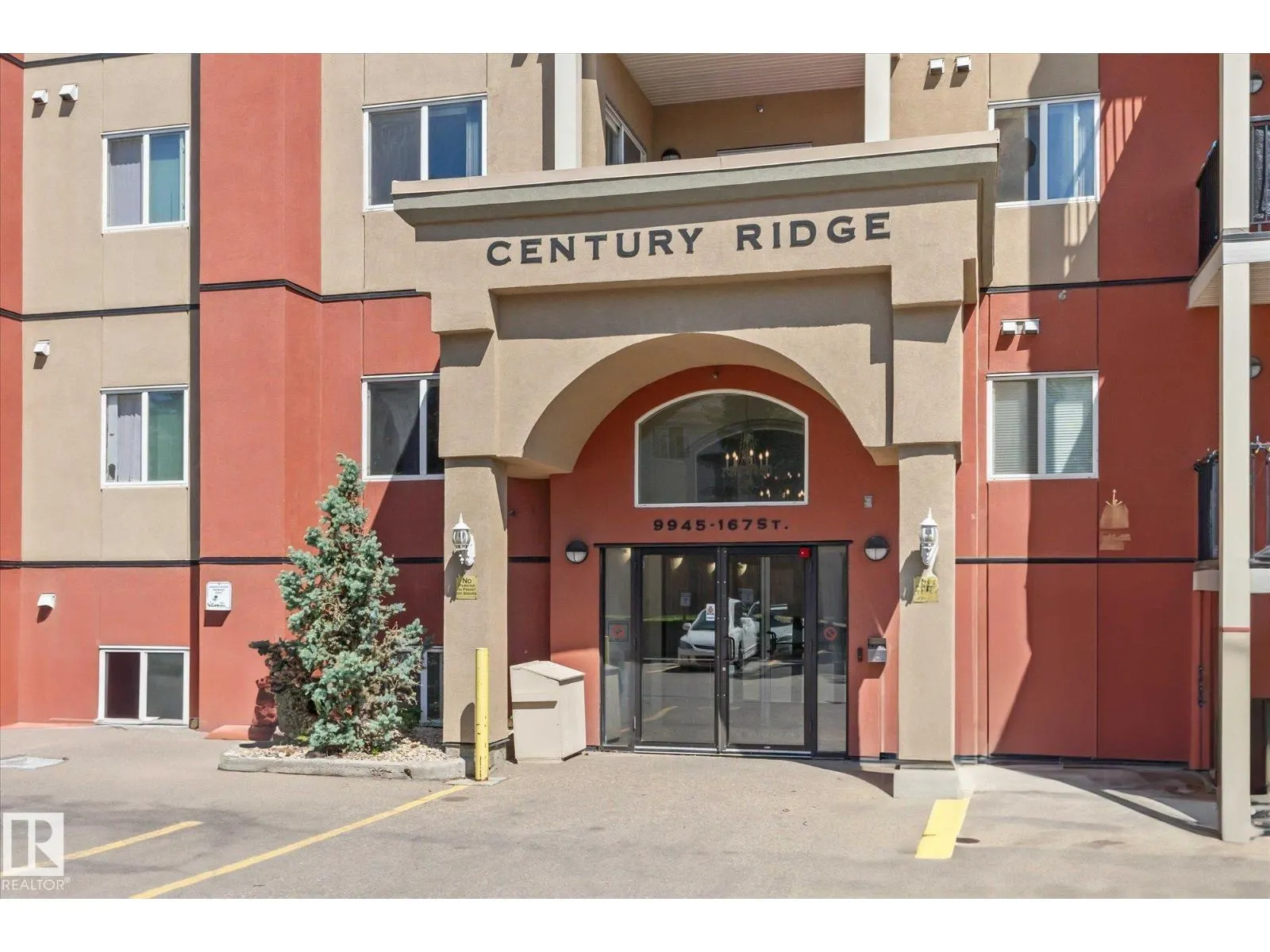 #112 9945 167 ST NW