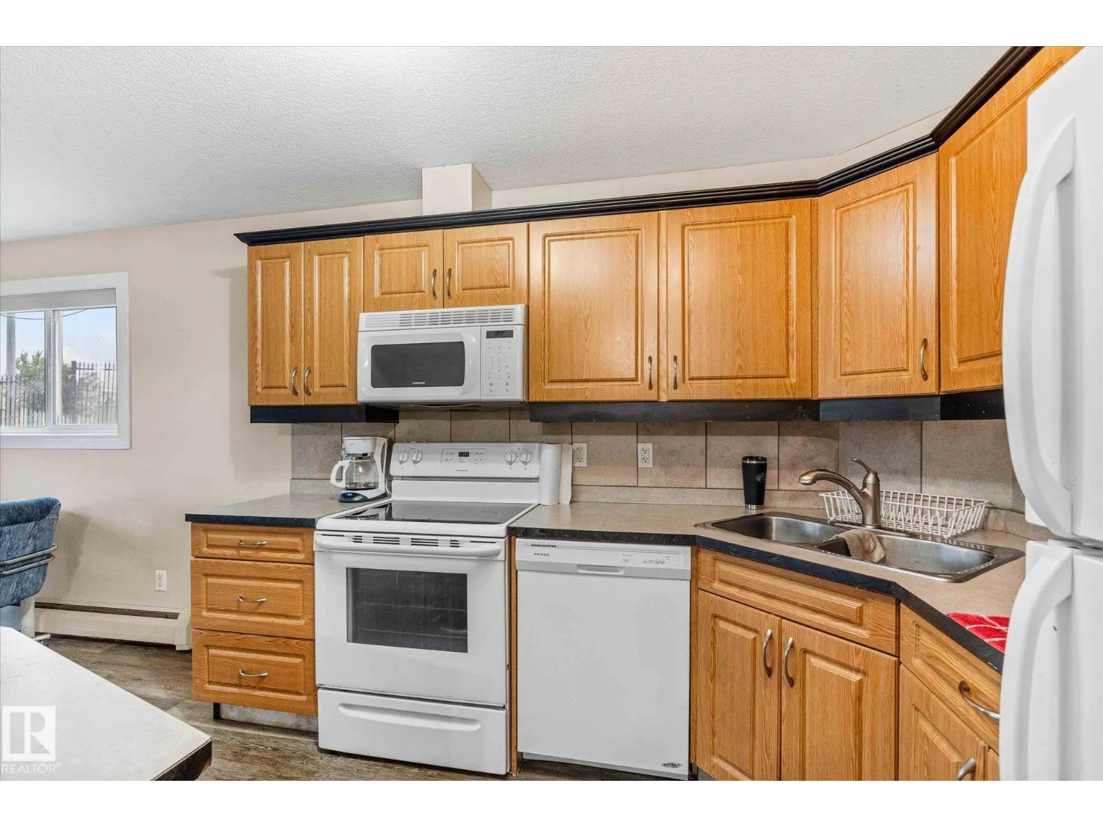 #112 9945 167 ST NW