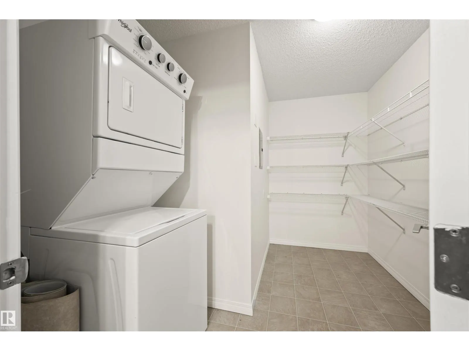 #2209 7343 SOUTH TERWILLEGAR DR NW