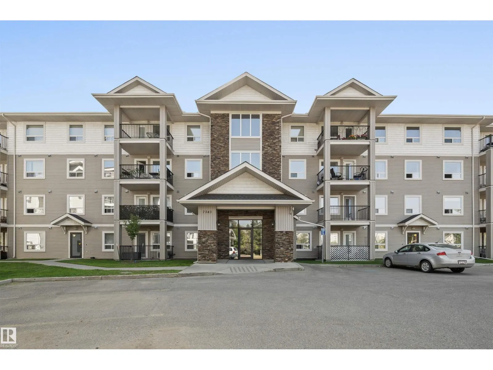 #2209 7343 SOUTH TERWILLEGAR DR NW