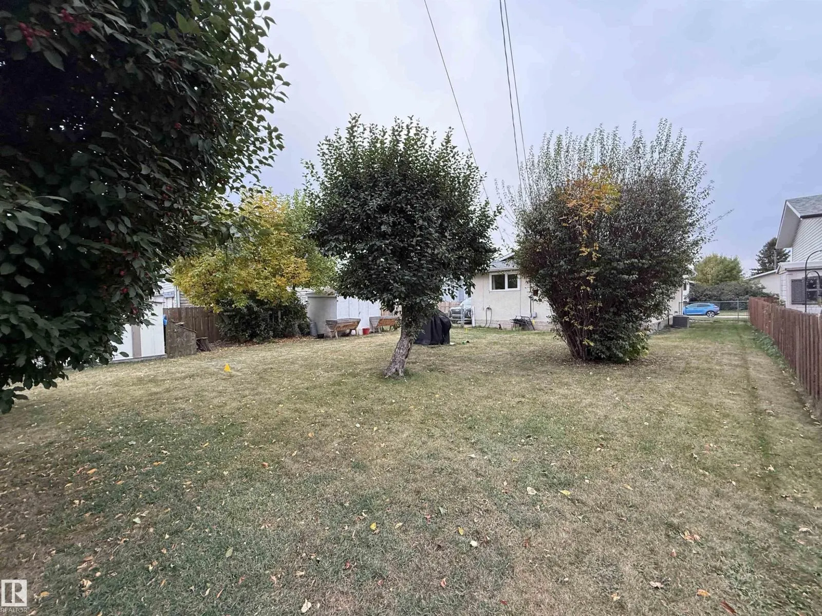 3512 114 AV NW