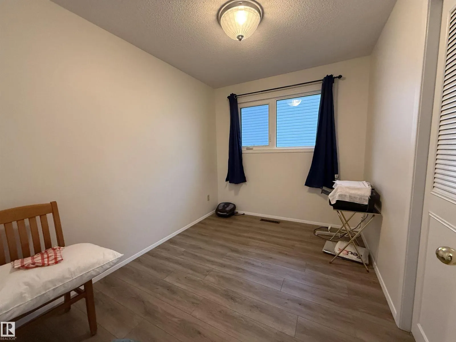 3512 114 AV NW