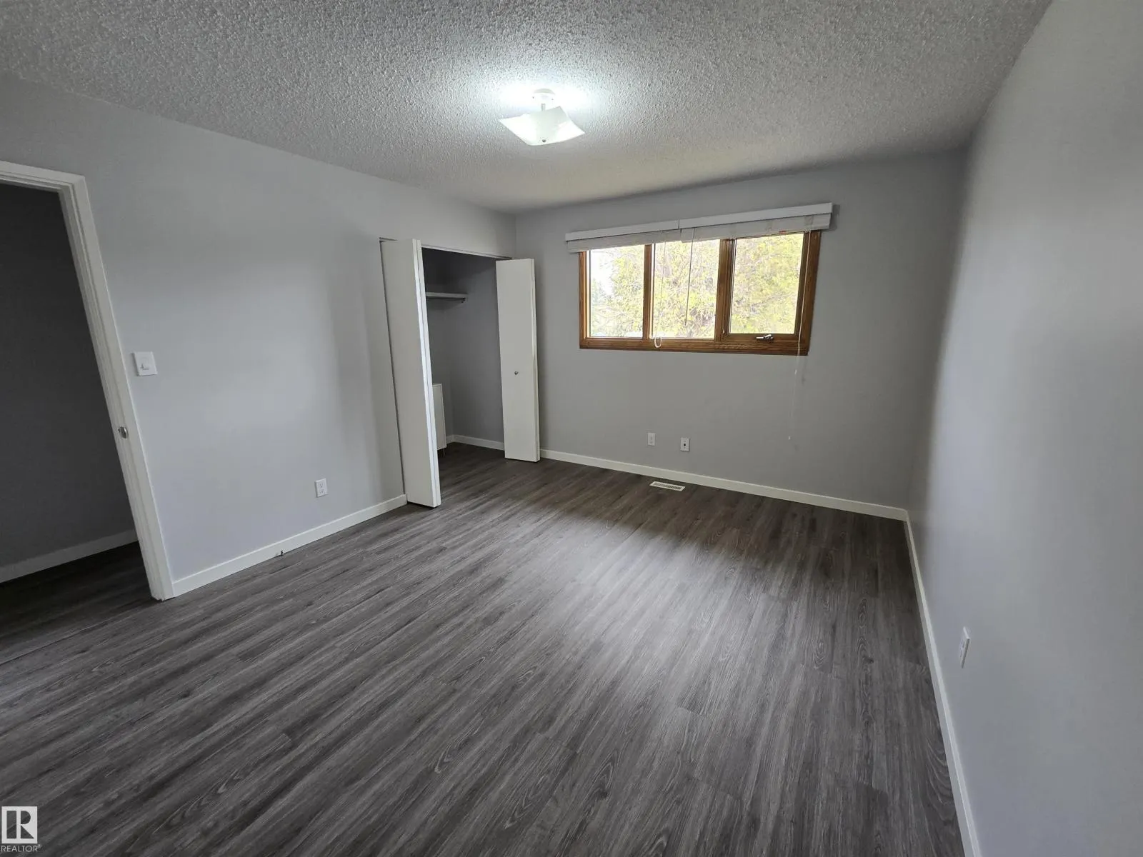 119 Diamond DR