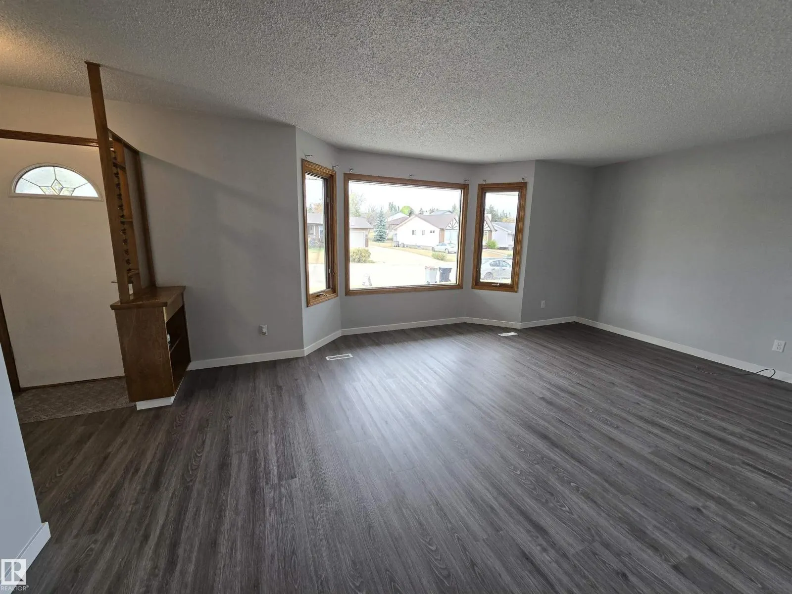 119 Diamond DR