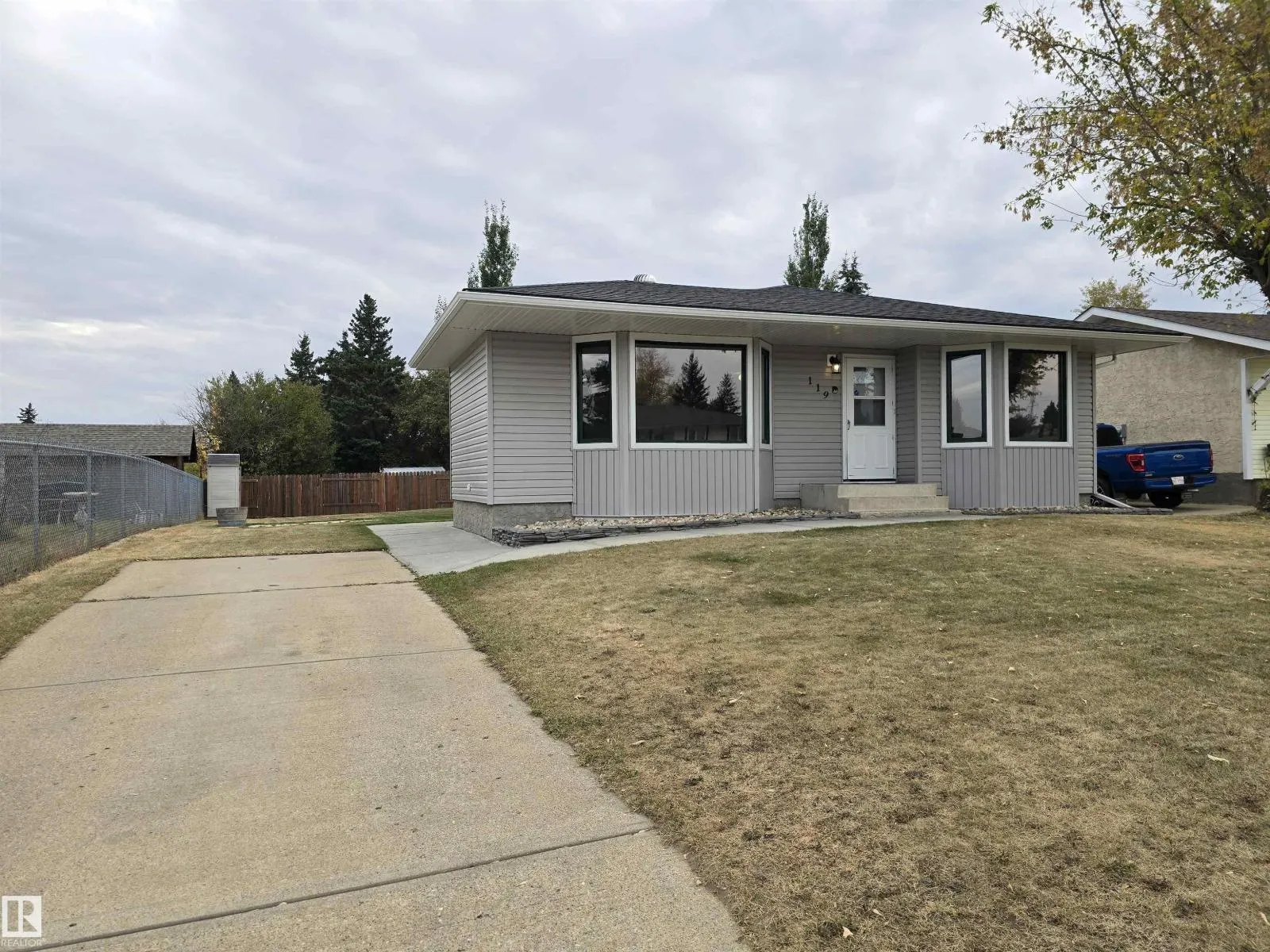 119 Diamond DR