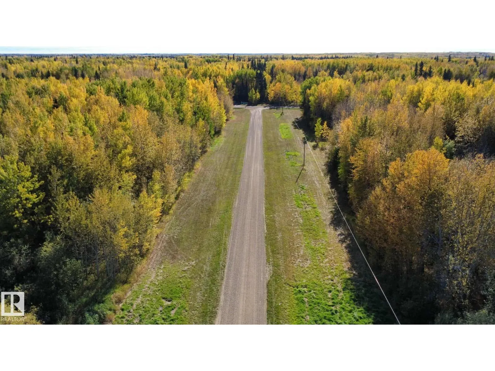 2 Bechthold Bay , Skeleton Lake