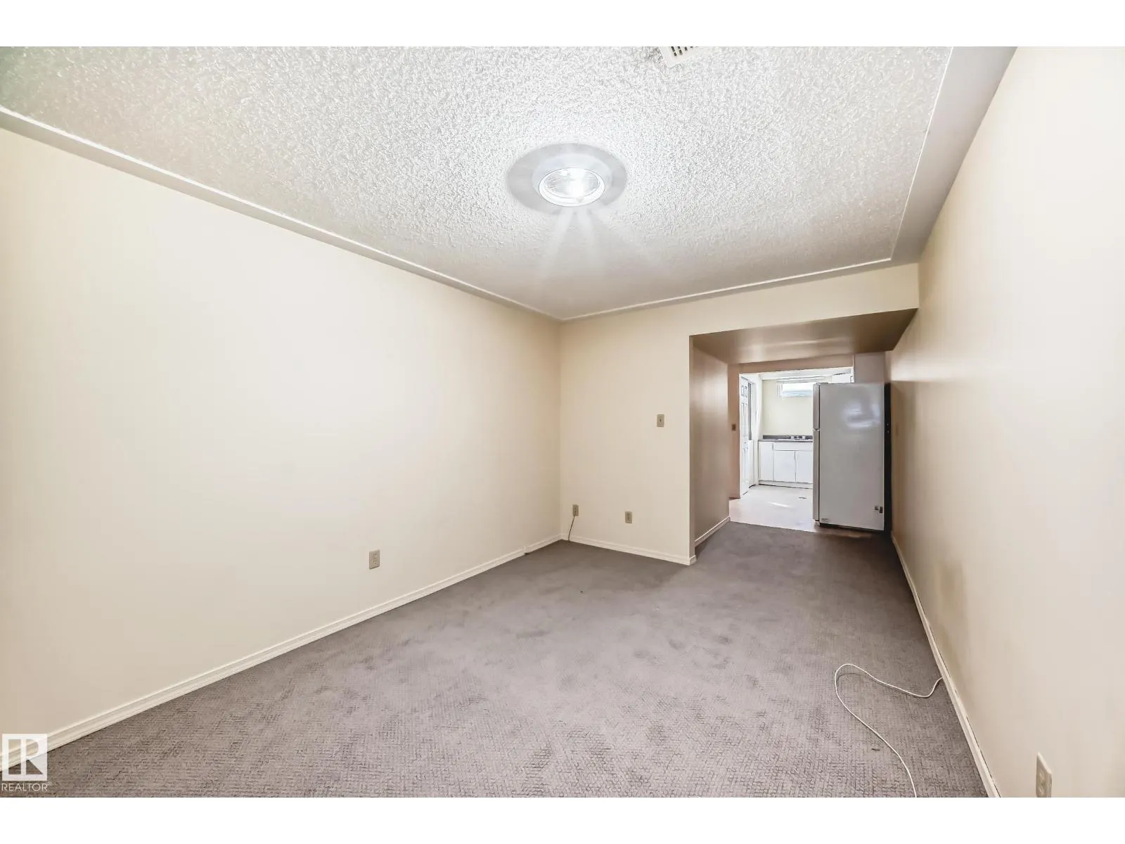 11725 32A AV NW