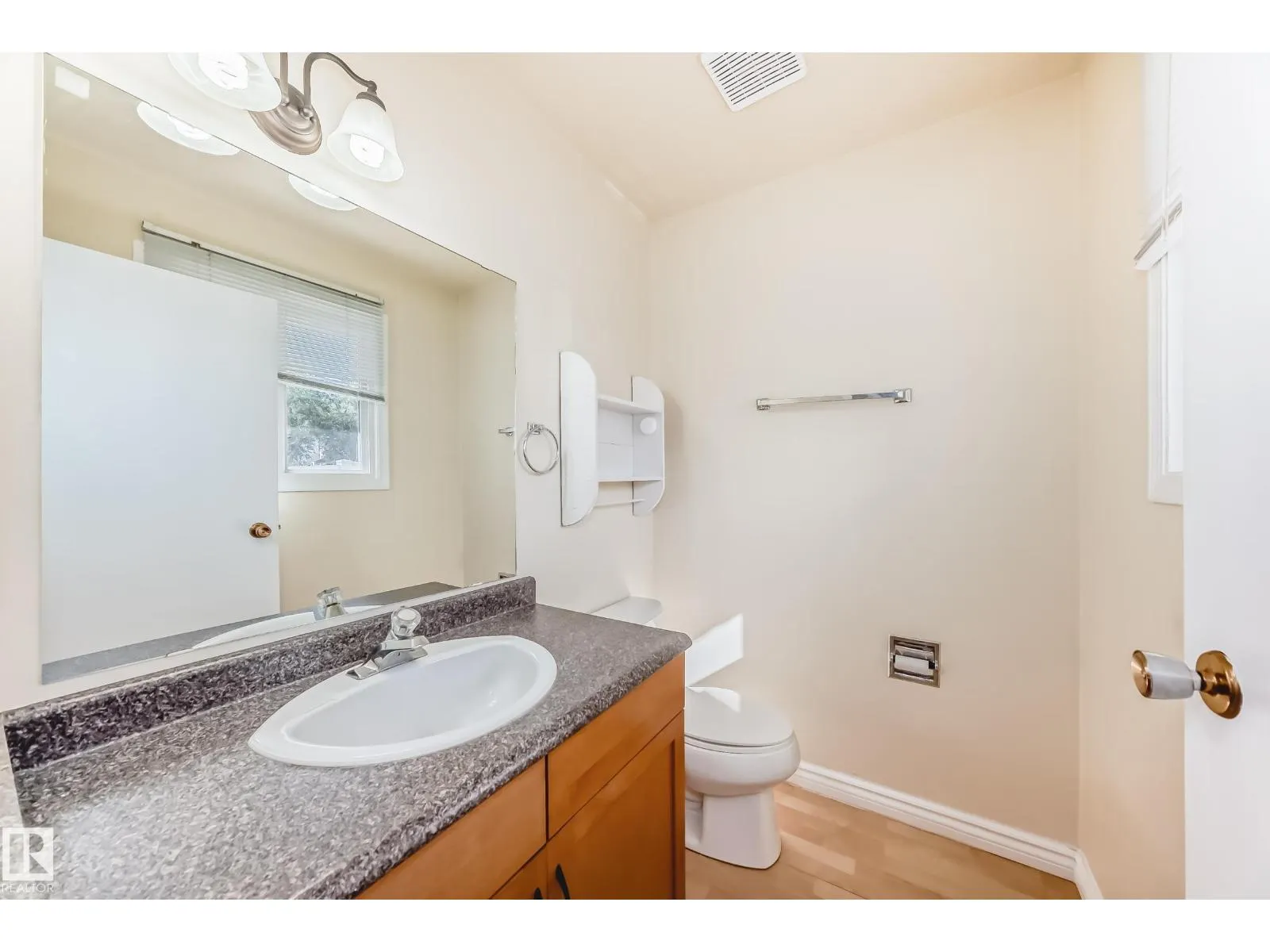 11725 32A AV NW