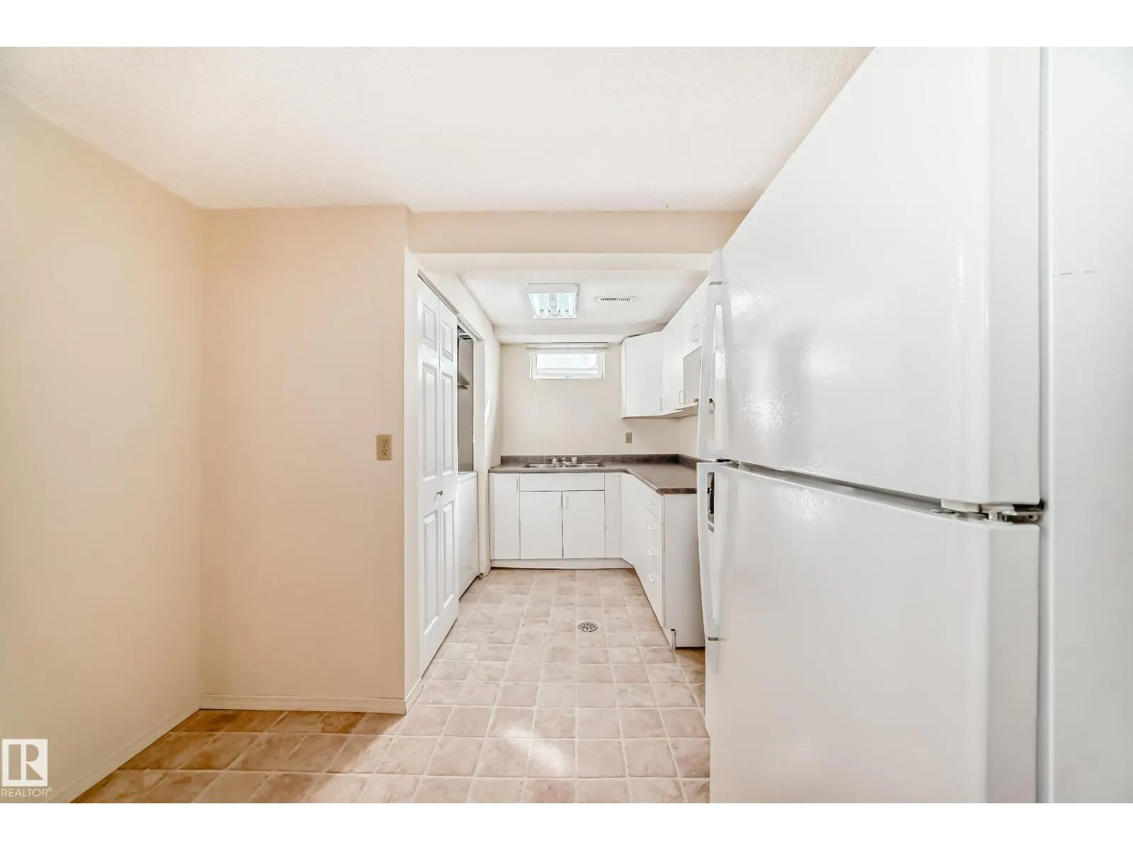 11725 32A AV NW