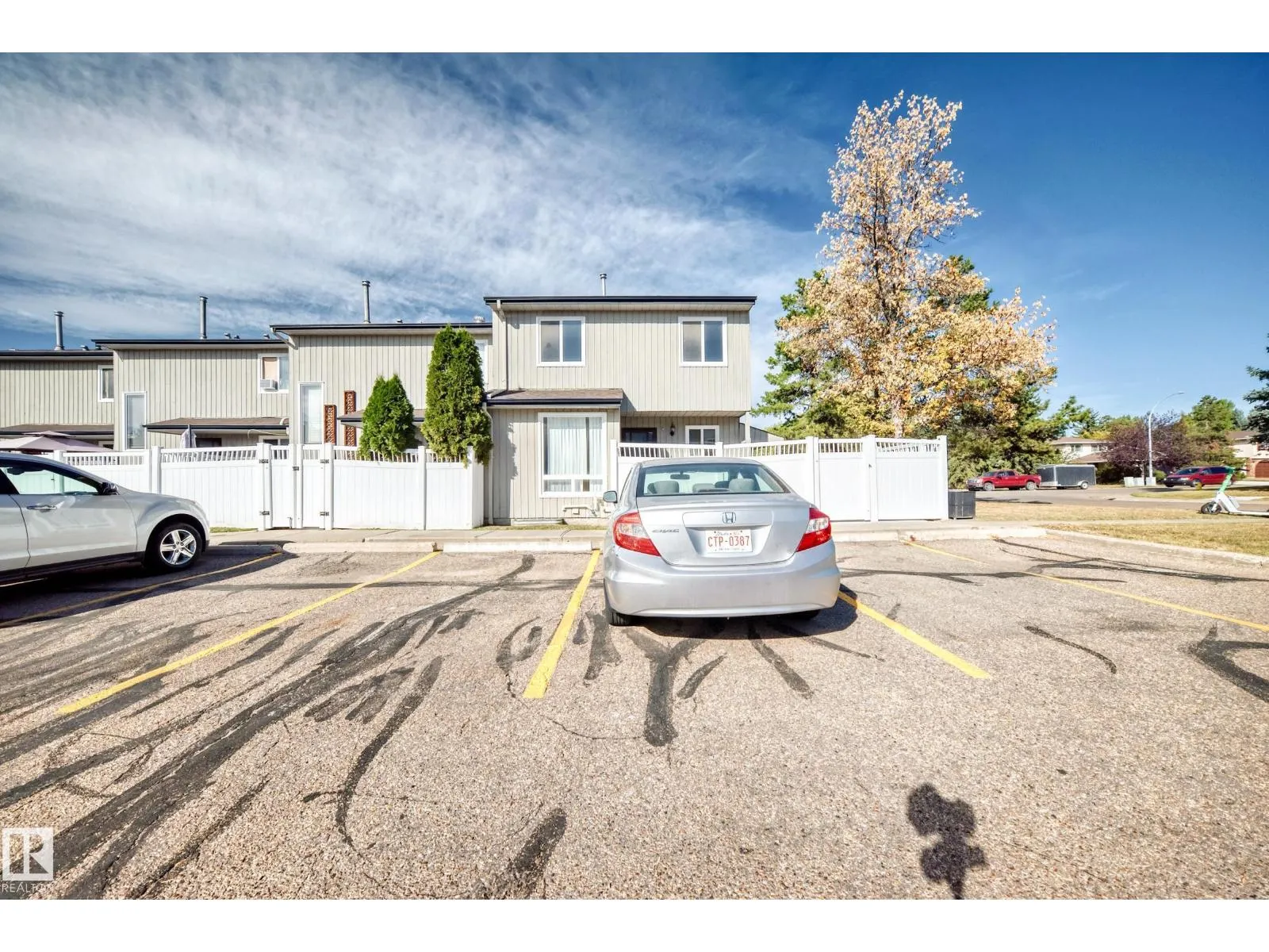 11725 32A AV NW