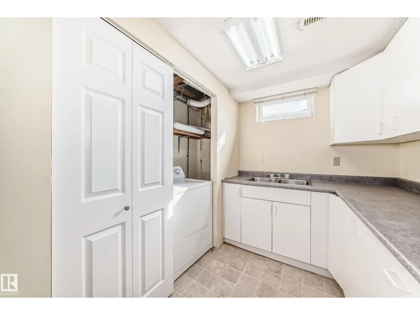 11725 32A AV NW