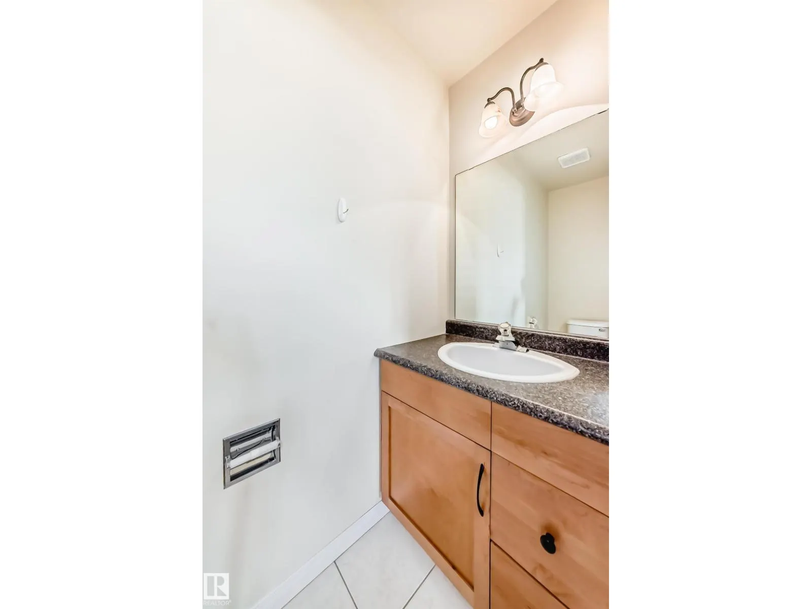 11725 32A AV NW