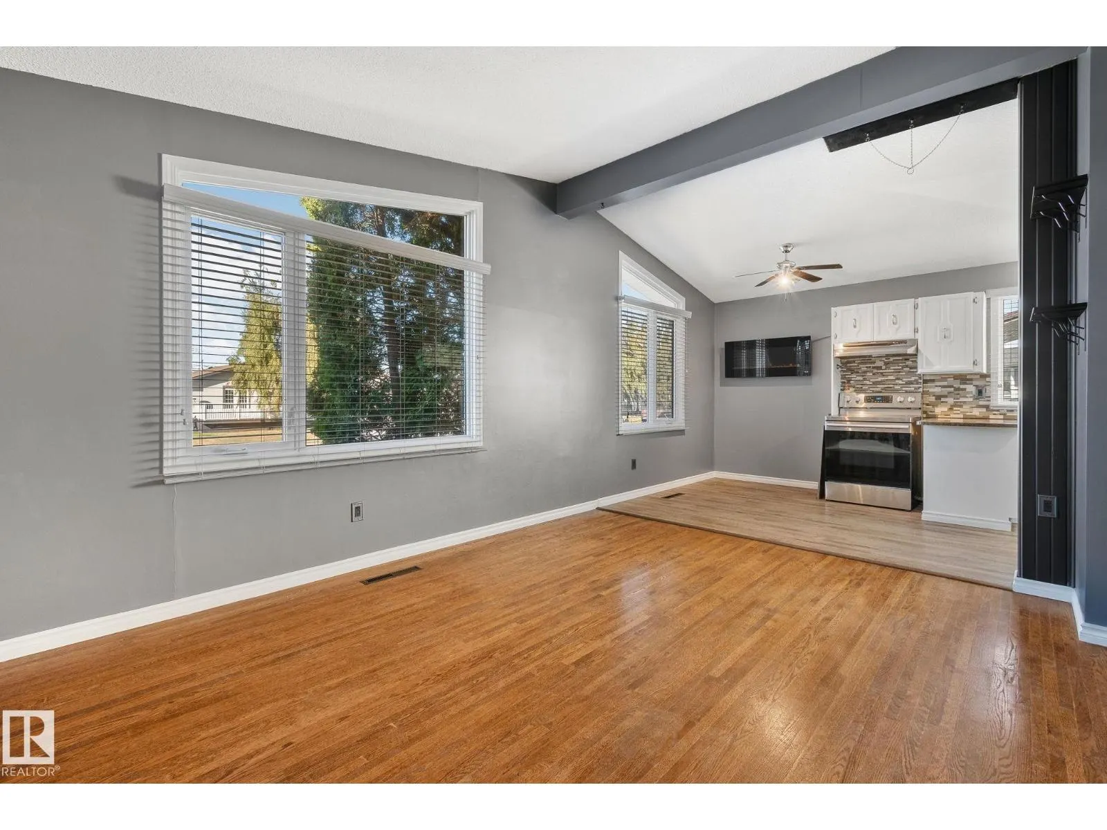 13423 72 ST NW