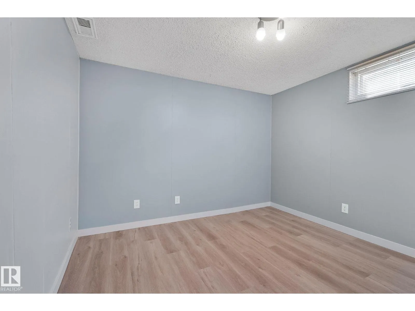 13423 72 ST NW