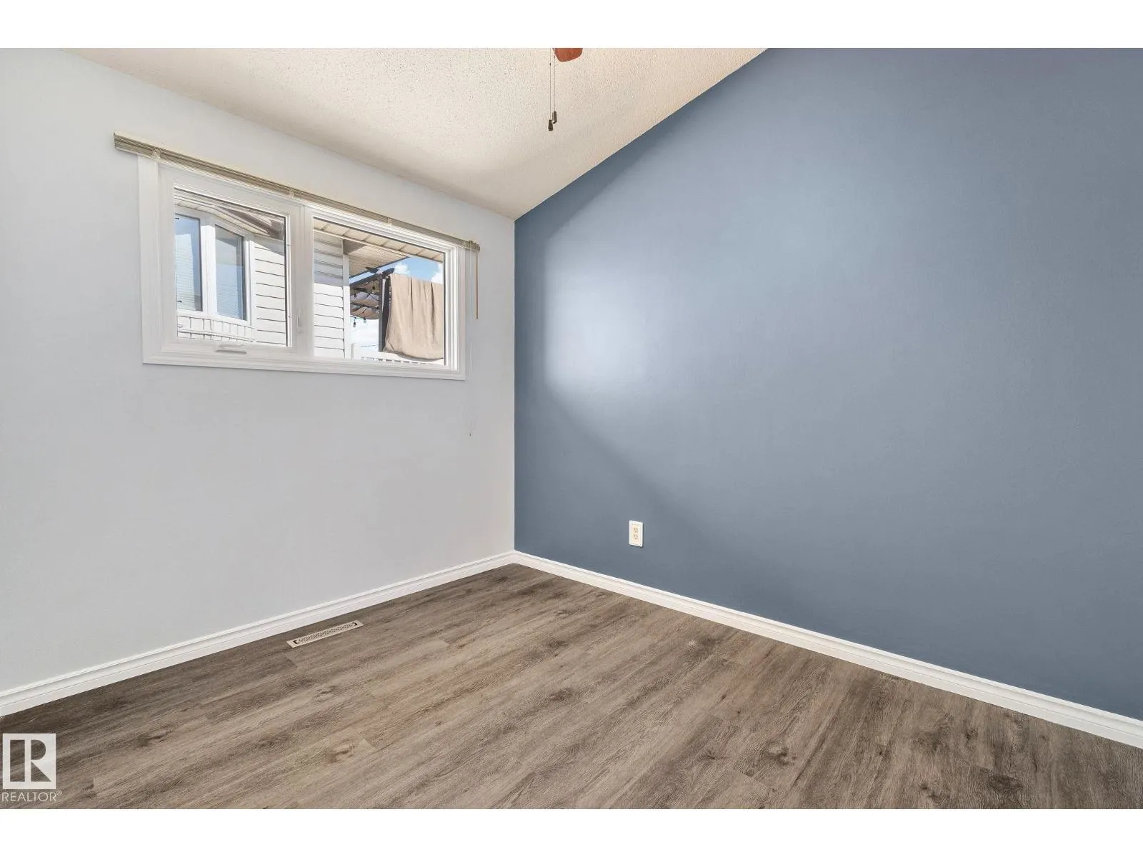 13423 72 ST NW