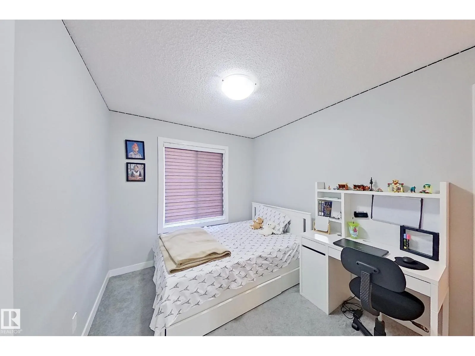 1221 27 ST NW