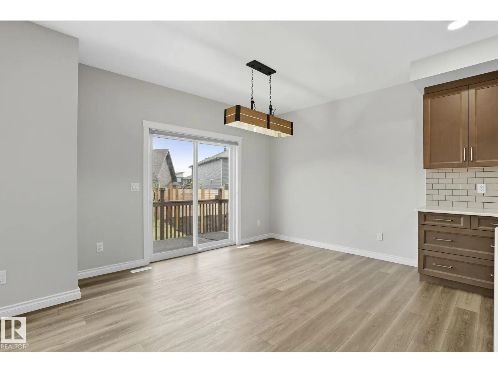 73 Redspur Drive