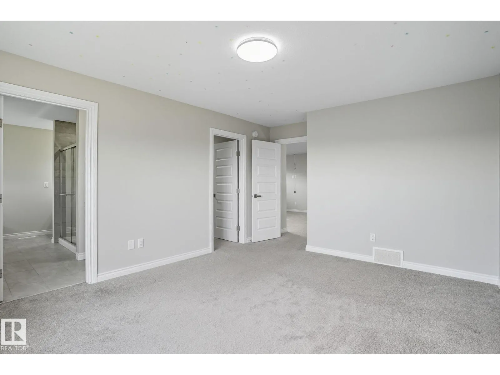 73 Redspur Drive
