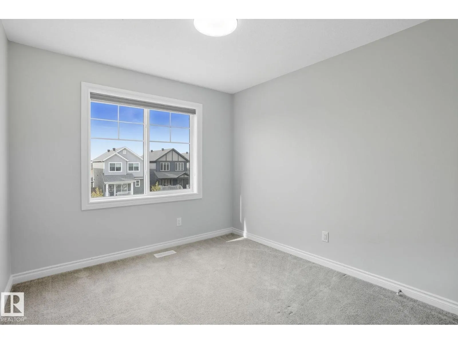 73 Redspur Drive