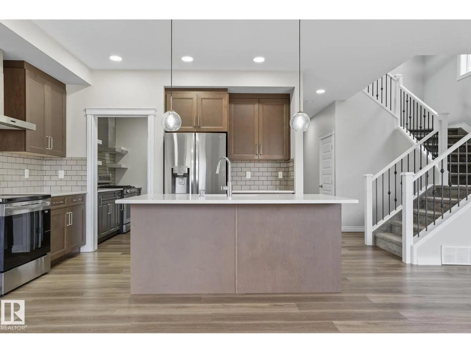 73 Redspur Drive