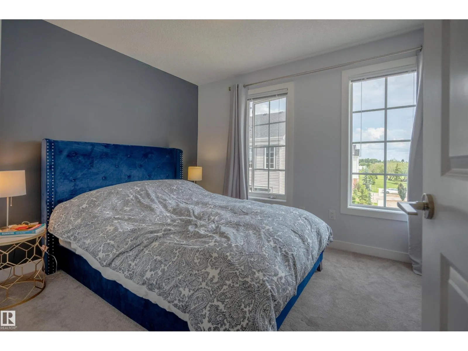 1085 GAULT BV NW