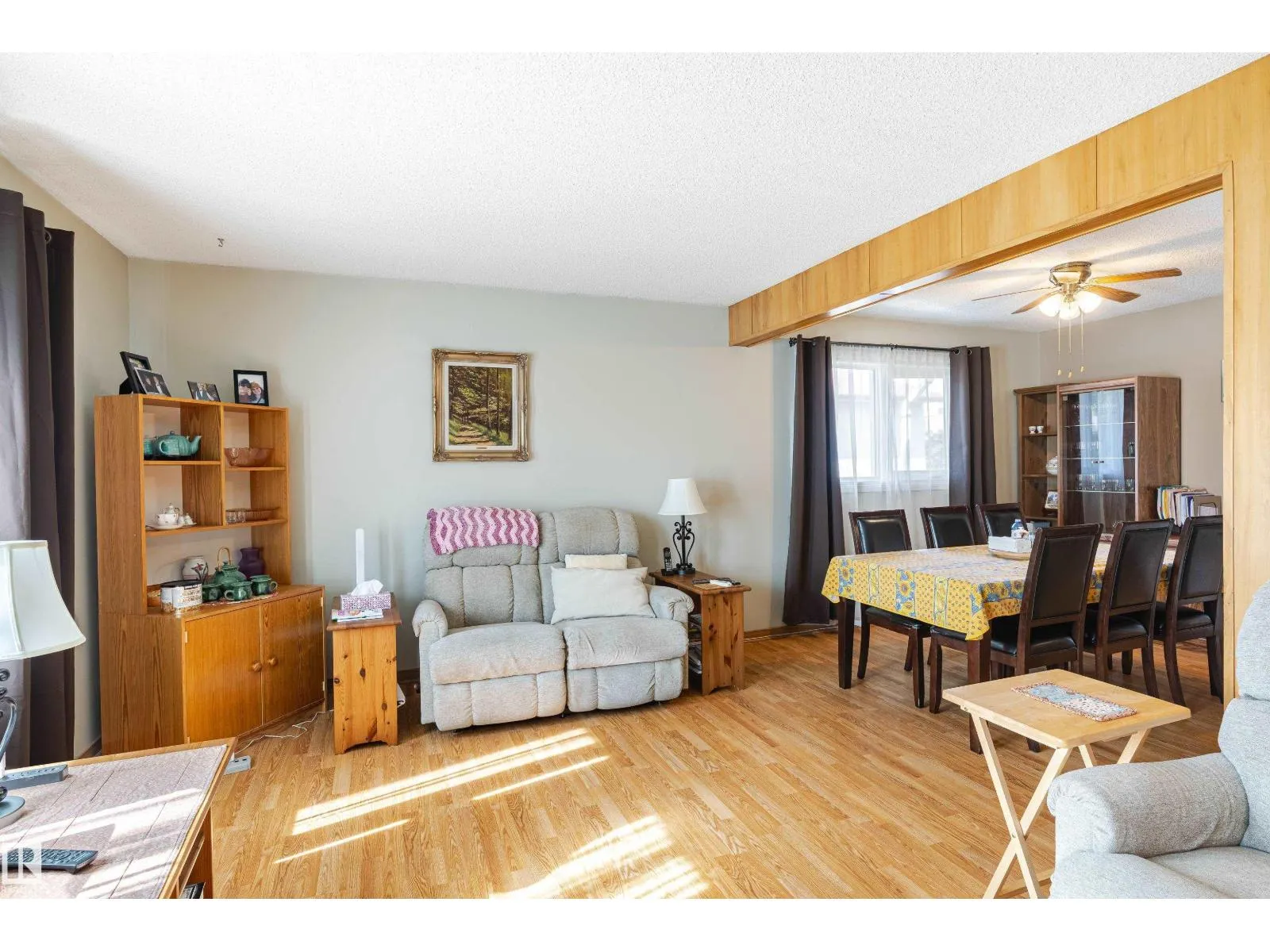 9718 76 AV NW