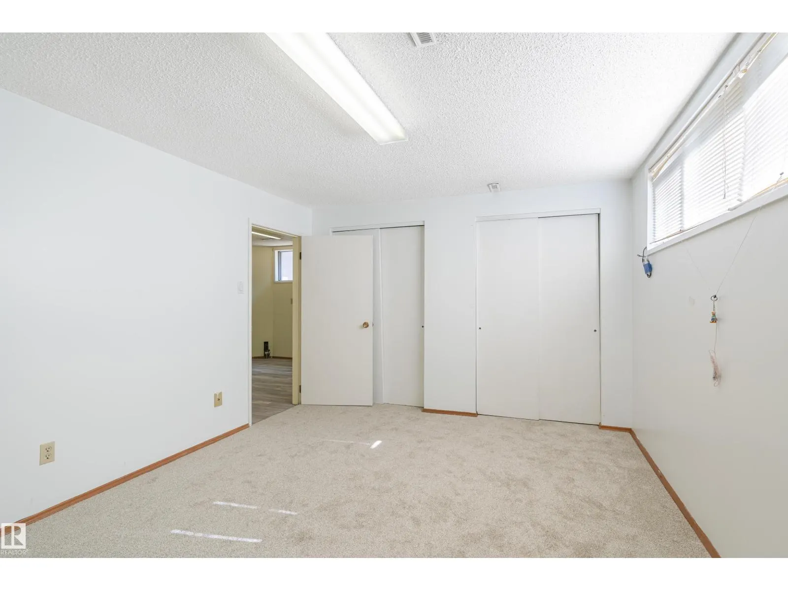 9718 76 AV NW
