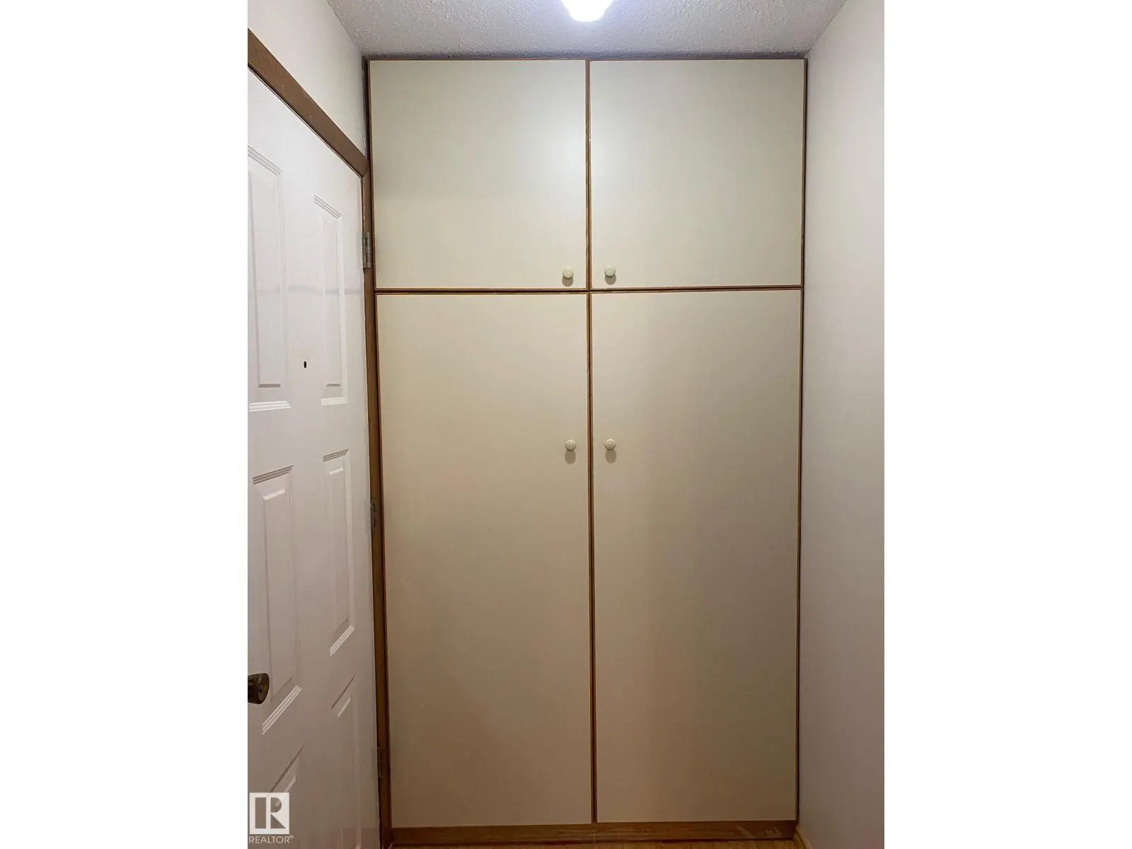5811 56 ST