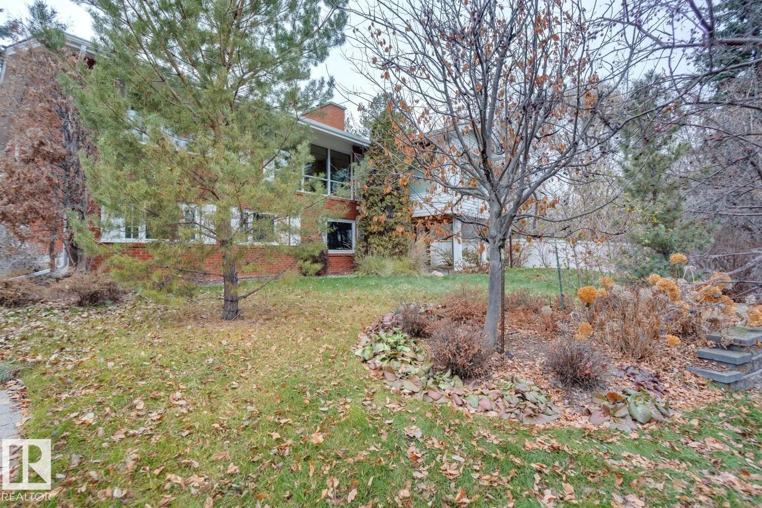 8303 134 ST NW